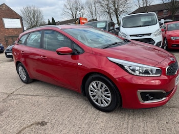 Used Kia Ceed 2024 for sale - 77722877: Photo