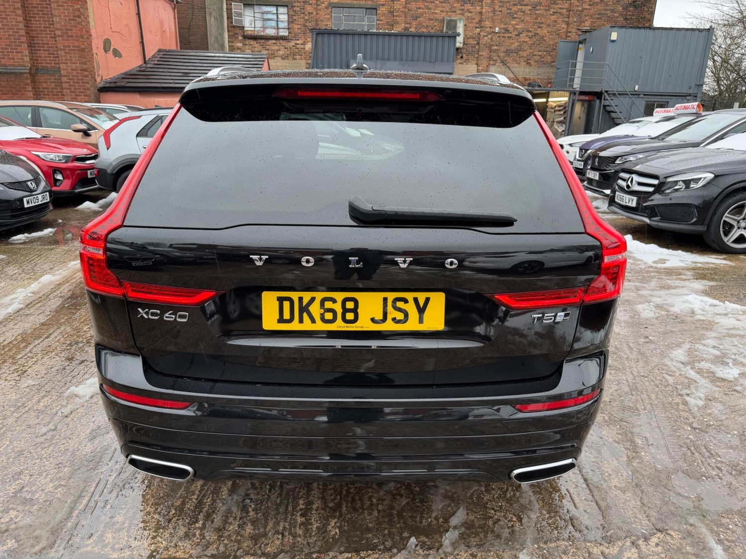 Used Volvo XC60 2018 for sale - 77143764: Photo 9