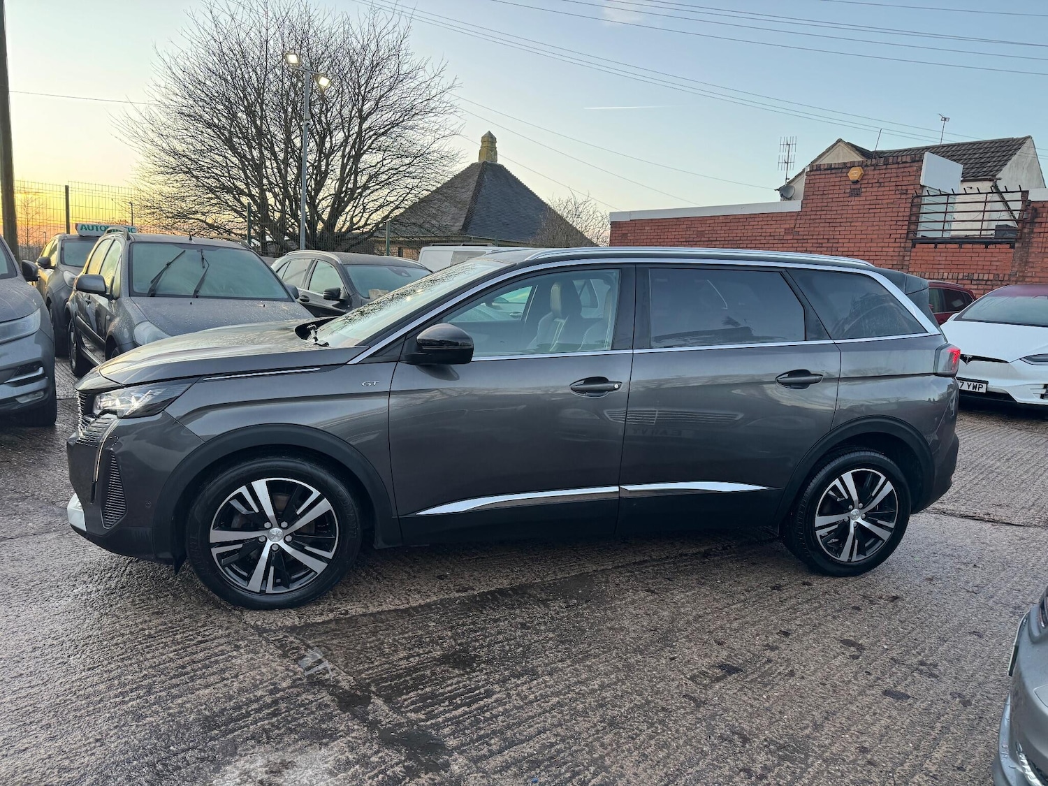 Used Peugeot 5008 2021 for sale - 76898875: Photo 7