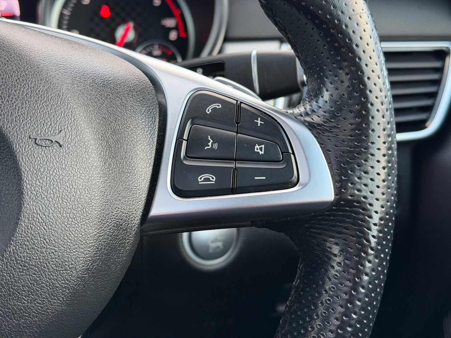 Used Mercedes-Benz GLE 2016 for sale - 76898551: Photo 21