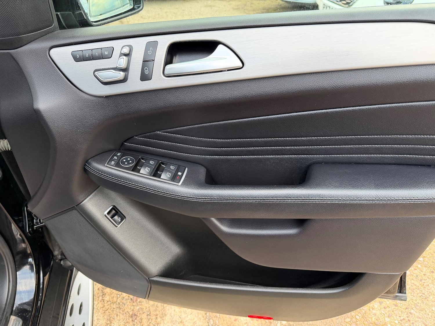 Used Mercedes-Benz GLE 2016 for sale - 76898551: Photo 29