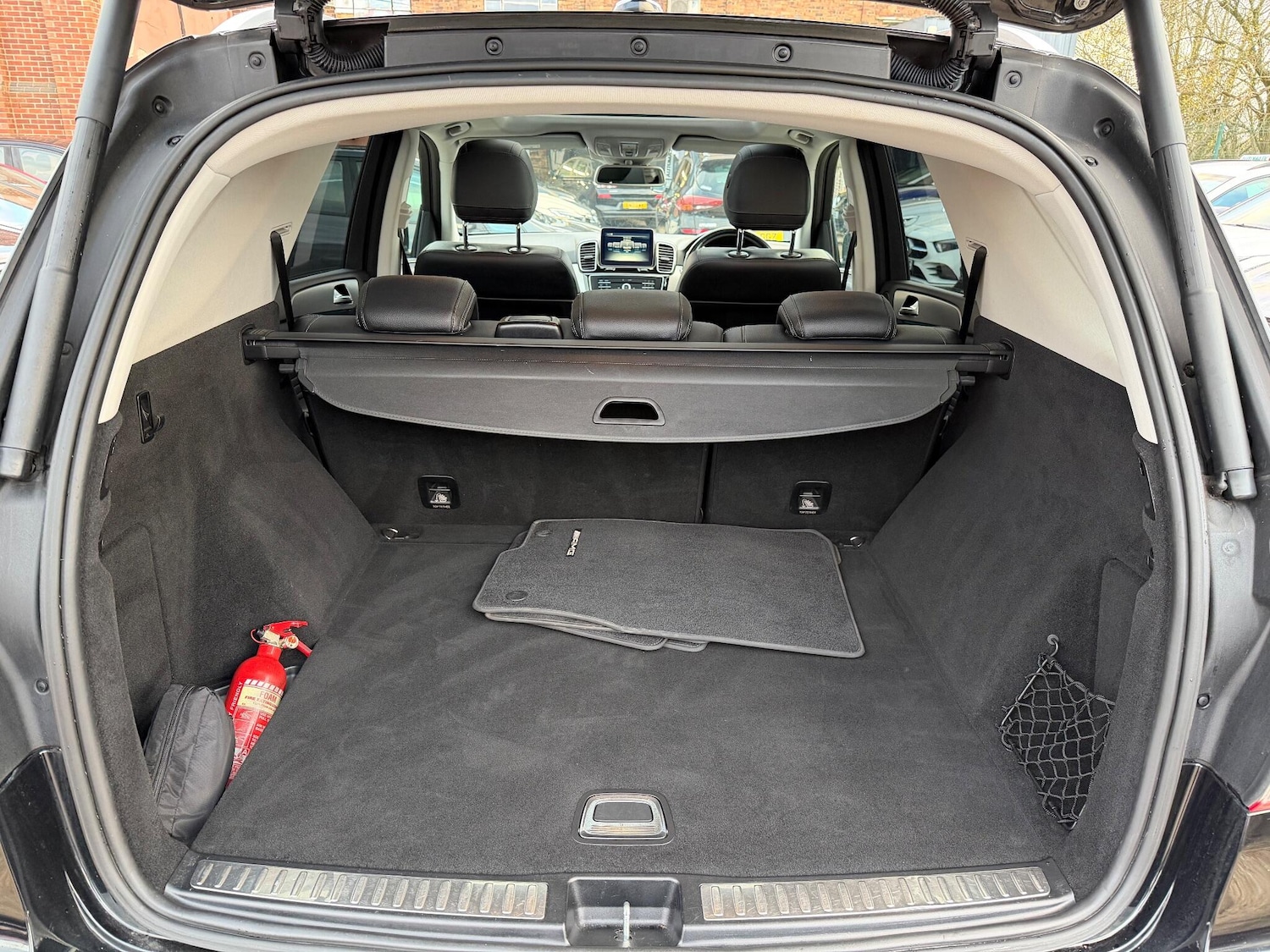 Used Mercedes-Benz GLE 2016 for sale - 76898551: Photo 56