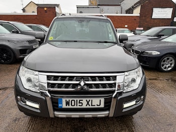 Used Mitsubishi Shogun 2015 for sale - 77215893: Photo