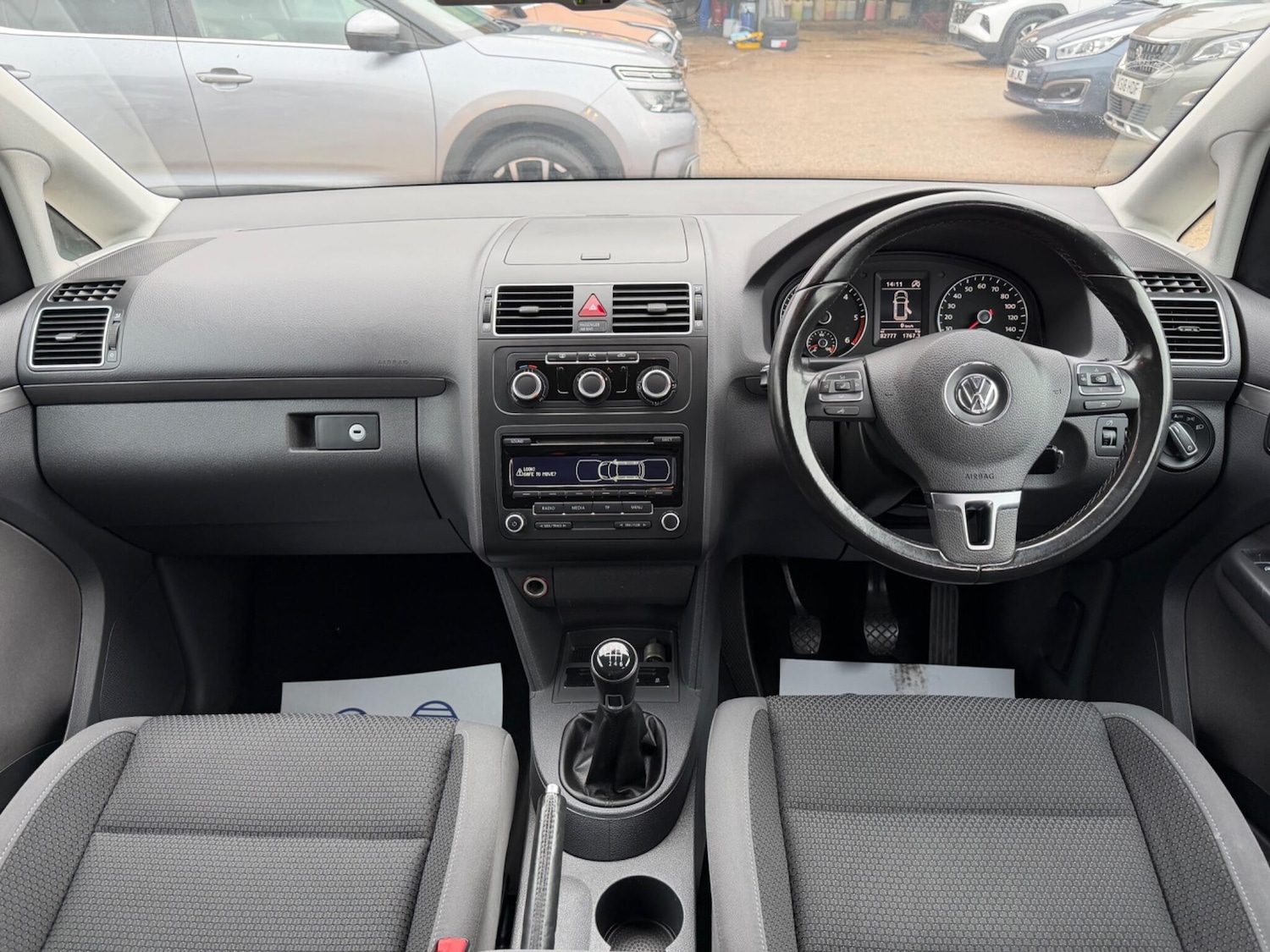 Used Volkswagen Touran 2013 for sale - 77376113: Photo 14
