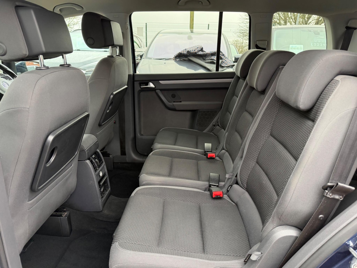 Used Volkswagen Touran 2013 for sale - 77376113: Photo 17