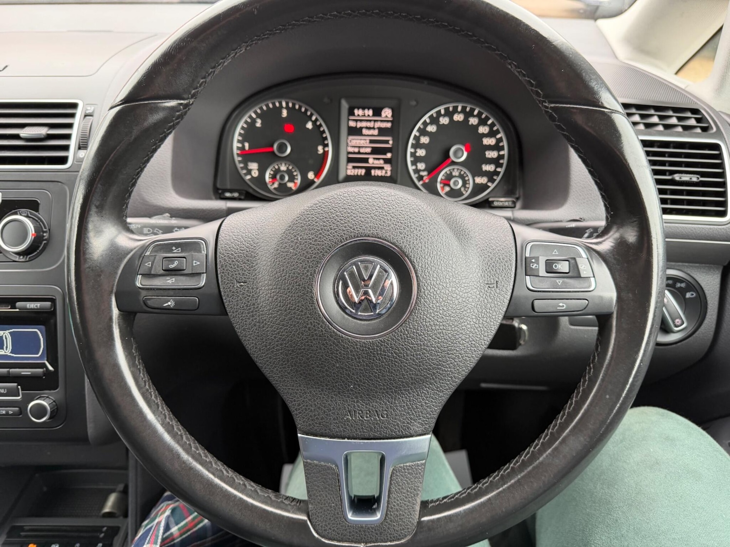 Used Volkswagen Touran 2013 for sale - 77376113: Photo 28