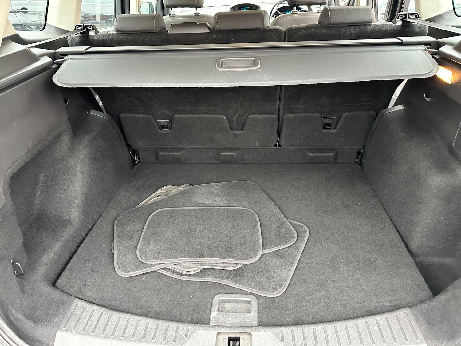 Used Ford Kuga 2015 for sale - 76990412: Photo 28