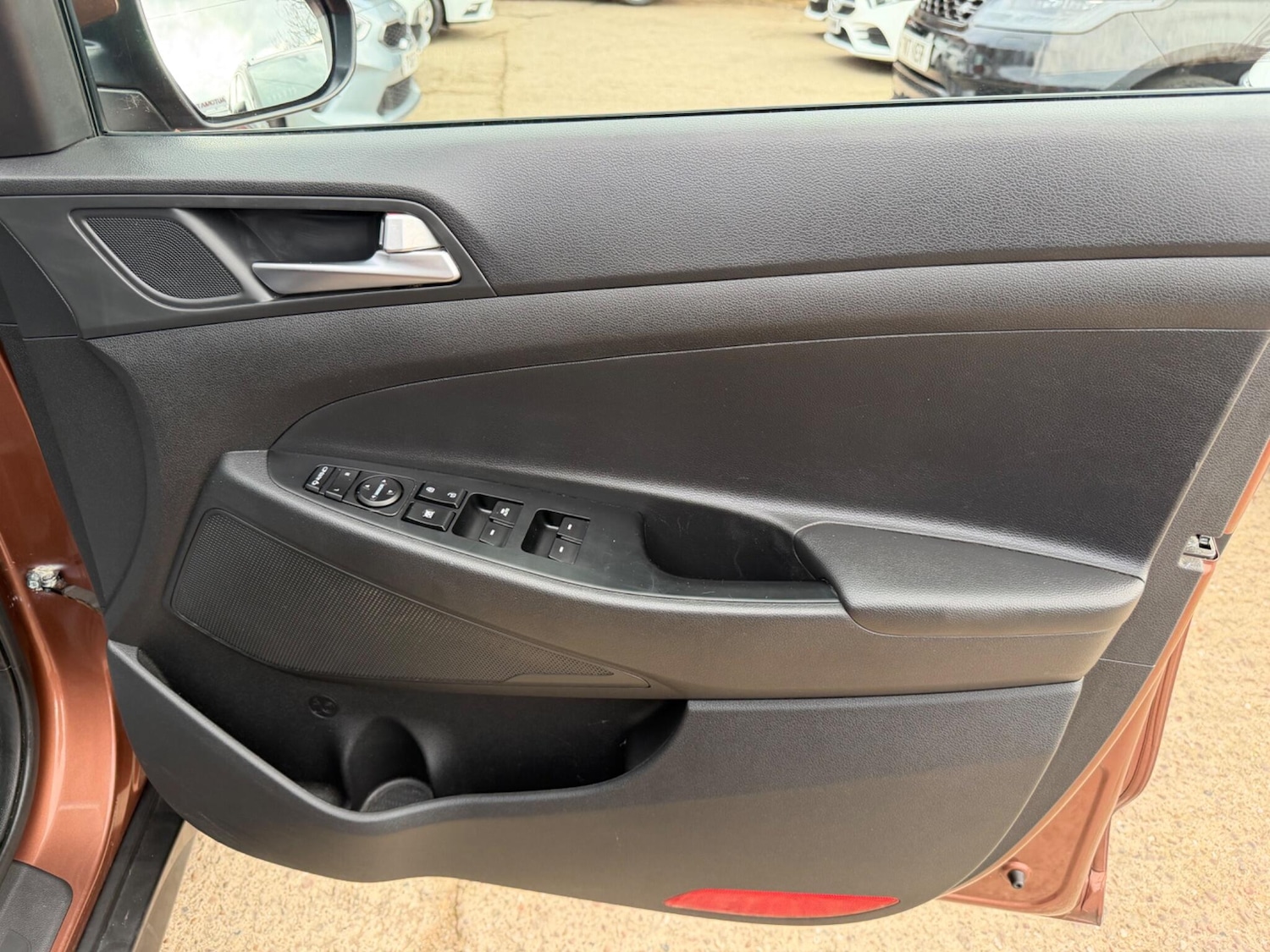 Used Hyundai TUCSON 2017 for sale - 77658800: Photo 32