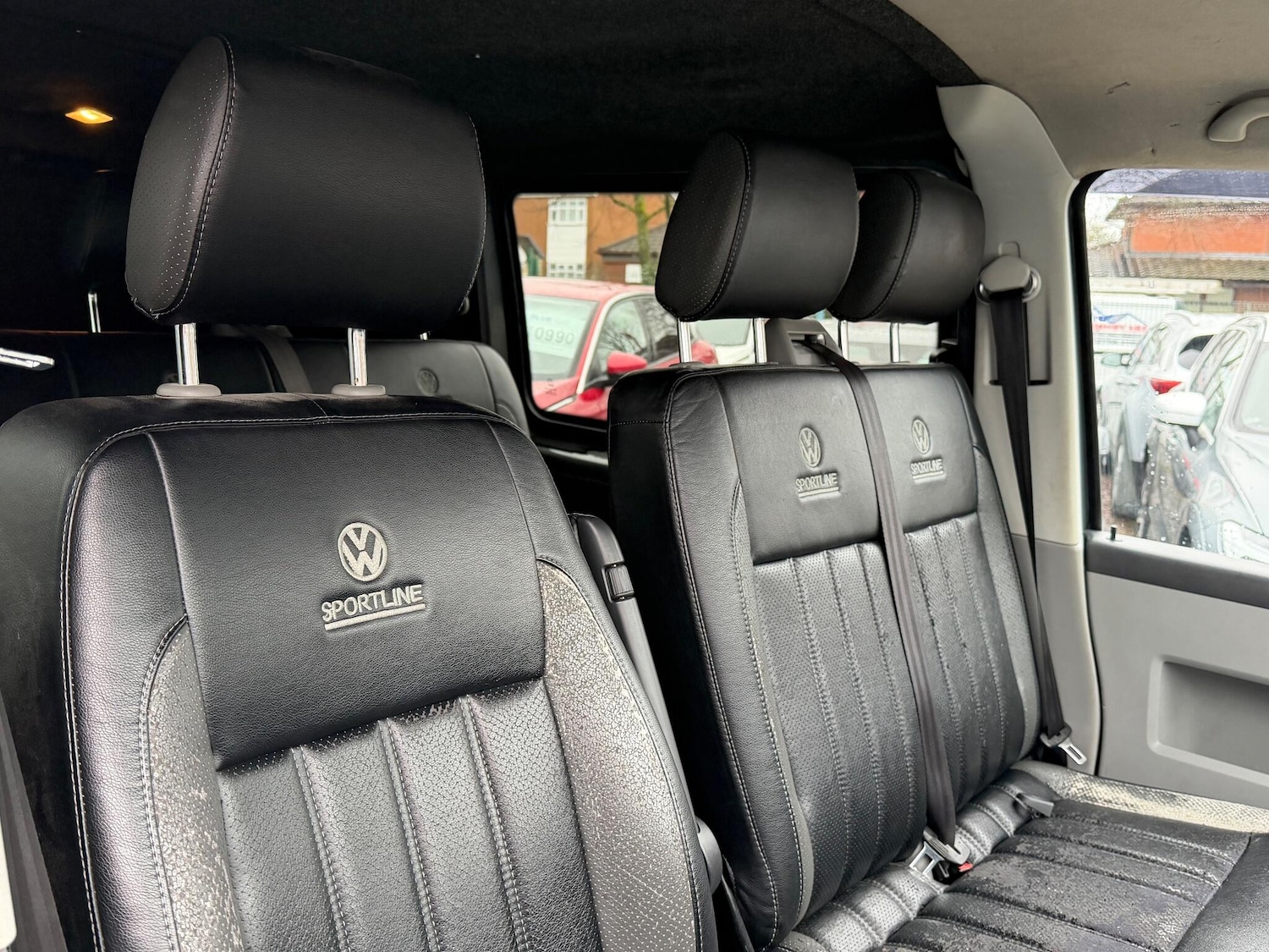 Used Volkswagen Transporter 2012 for sale - 76952605: Photo 12