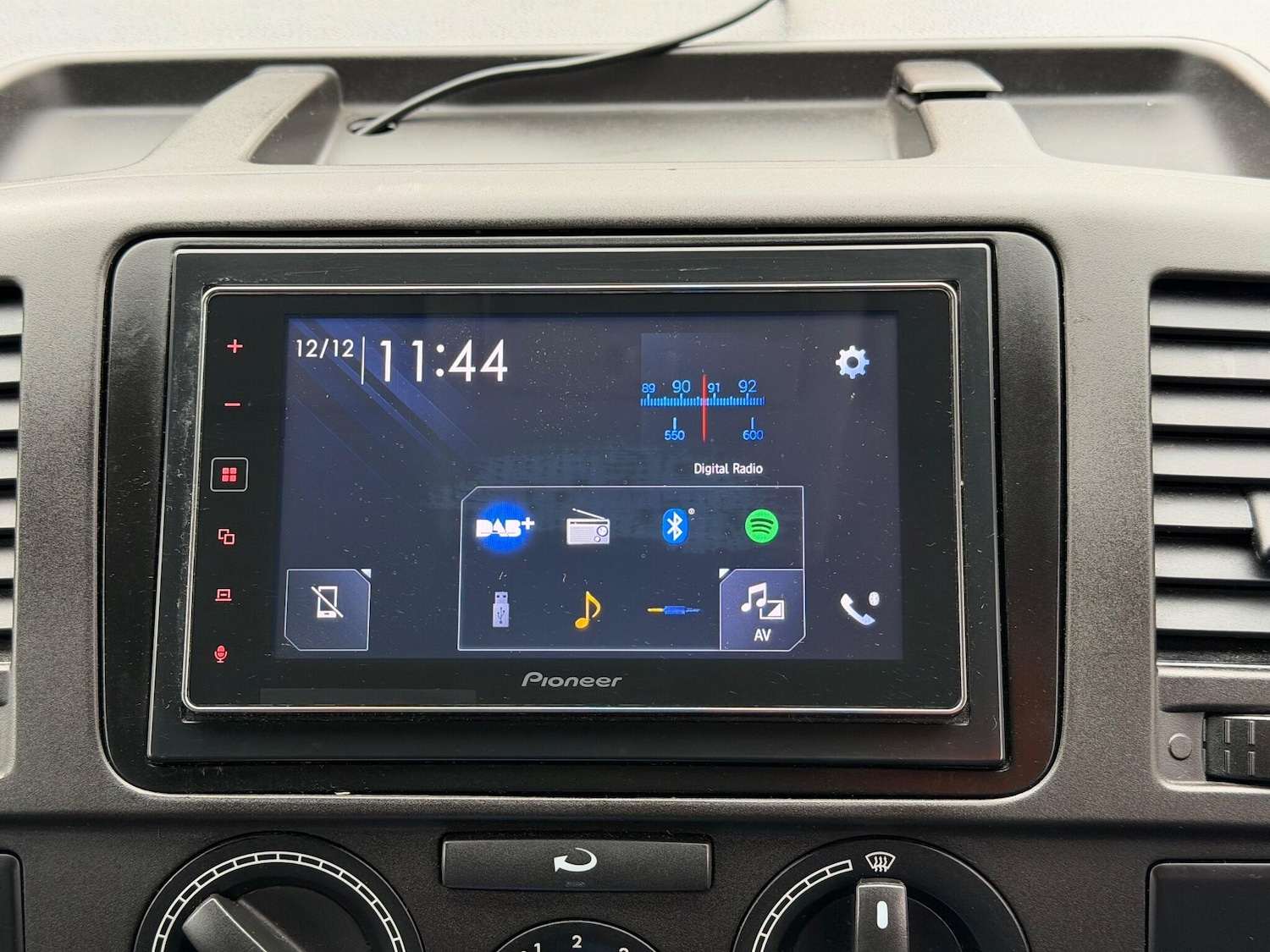 Used Volkswagen Transporter 2012 for sale - 76952605: Photo 18