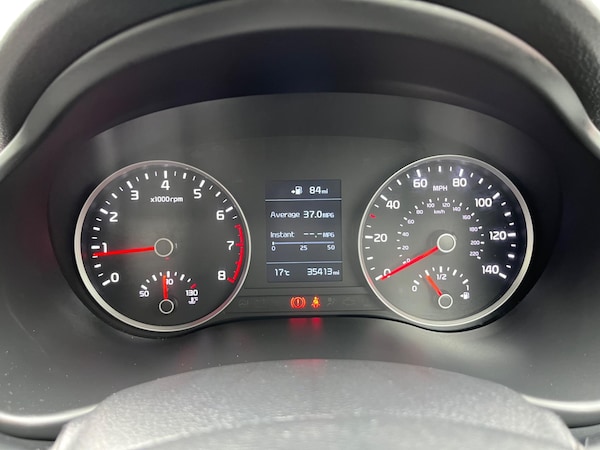 Used Kia Stonic 2019 for sale - 75318432: Photo 22