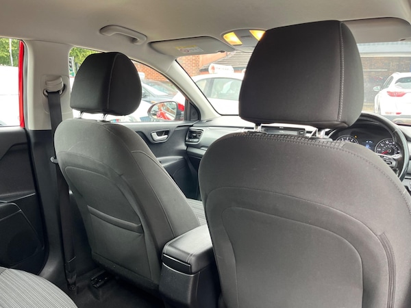 Used Kia Stonic 2019 for sale - 75318432: Photo 31