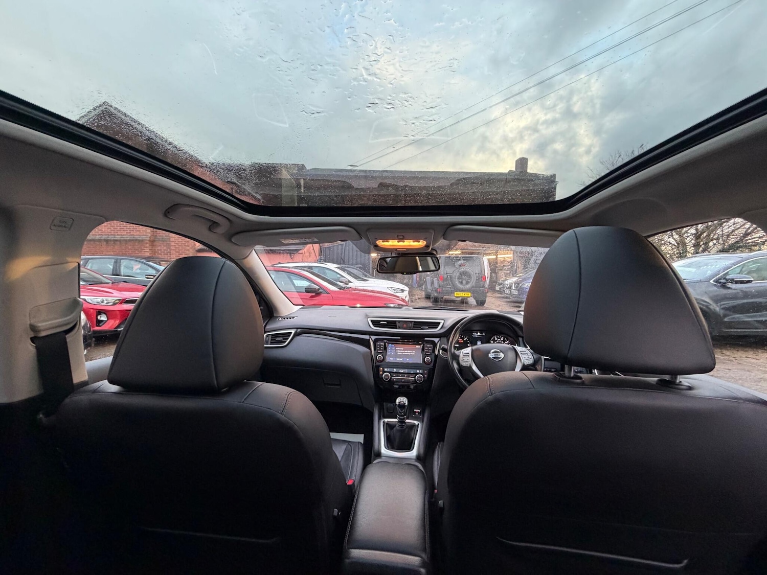 Used Nissan Qashqai 2015 for sale - 76994271: Photo 17