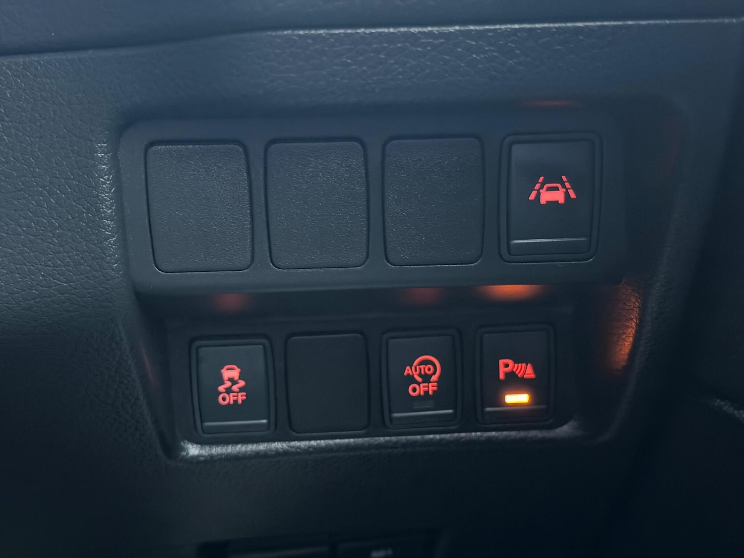 Used Nissan Qashqai 2015 for sale - 76994271: Photo 37