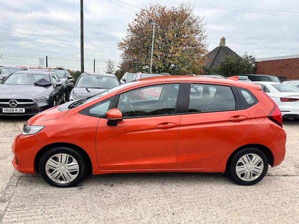 Used Honda Jazz 2019 for sale - 76307271: Photo 8