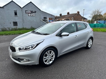 Used Kia Ceed 2014 for sale - 76441407: Photo