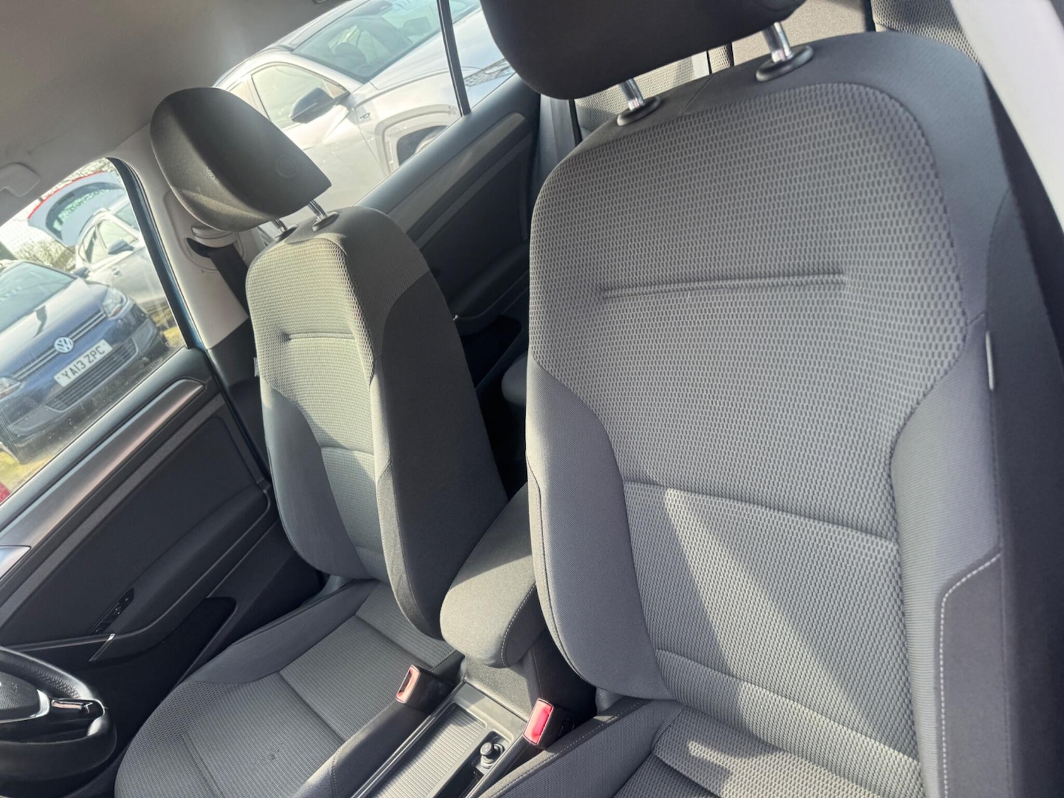 Used Volkswagen Golf 2013 for sale - 77957536: Photo 19