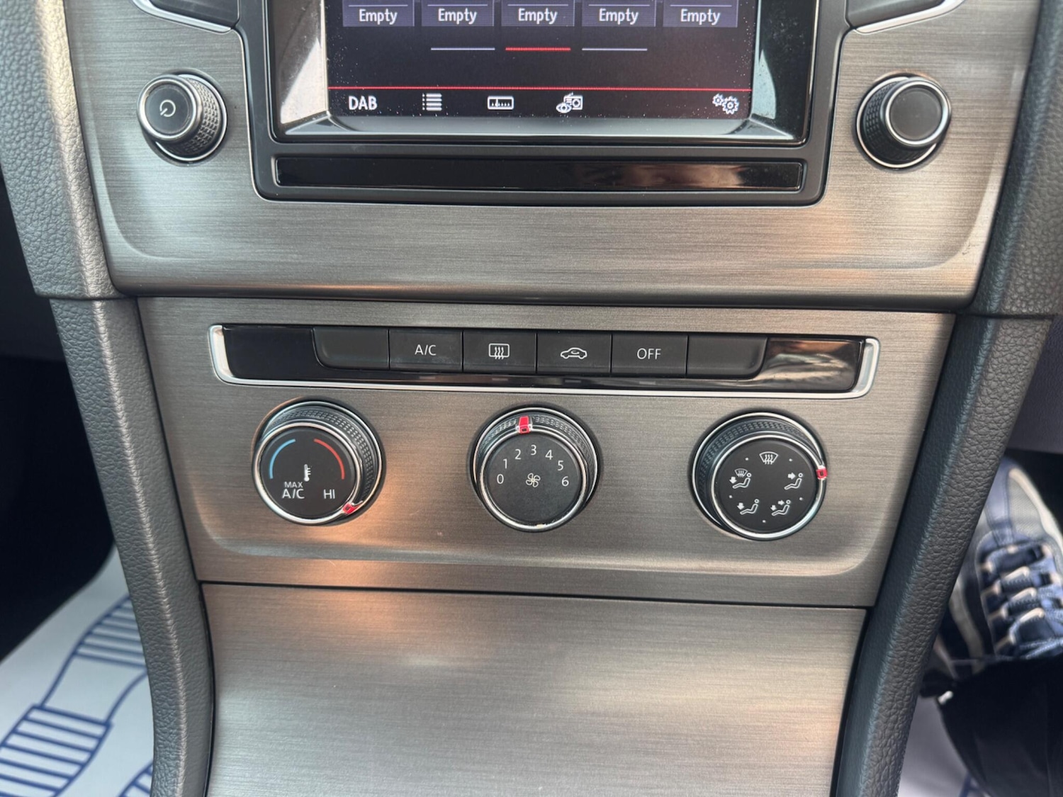 Used Volkswagen Golf 2013 for sale - 77957536: Photo 22