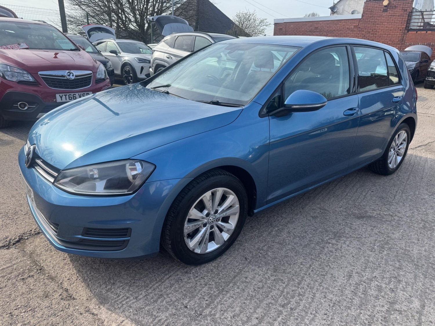 Used Volkswagen Golf 2013 for sale - 77957536: Photo 3