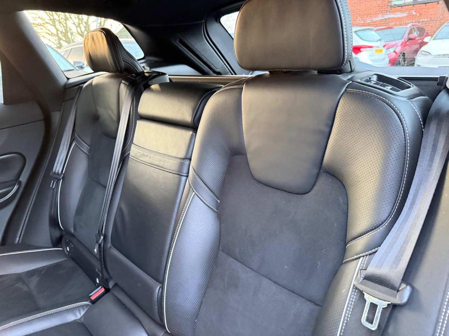 Used Volvo XC60 2018 for sale - 77143638: Photo 23