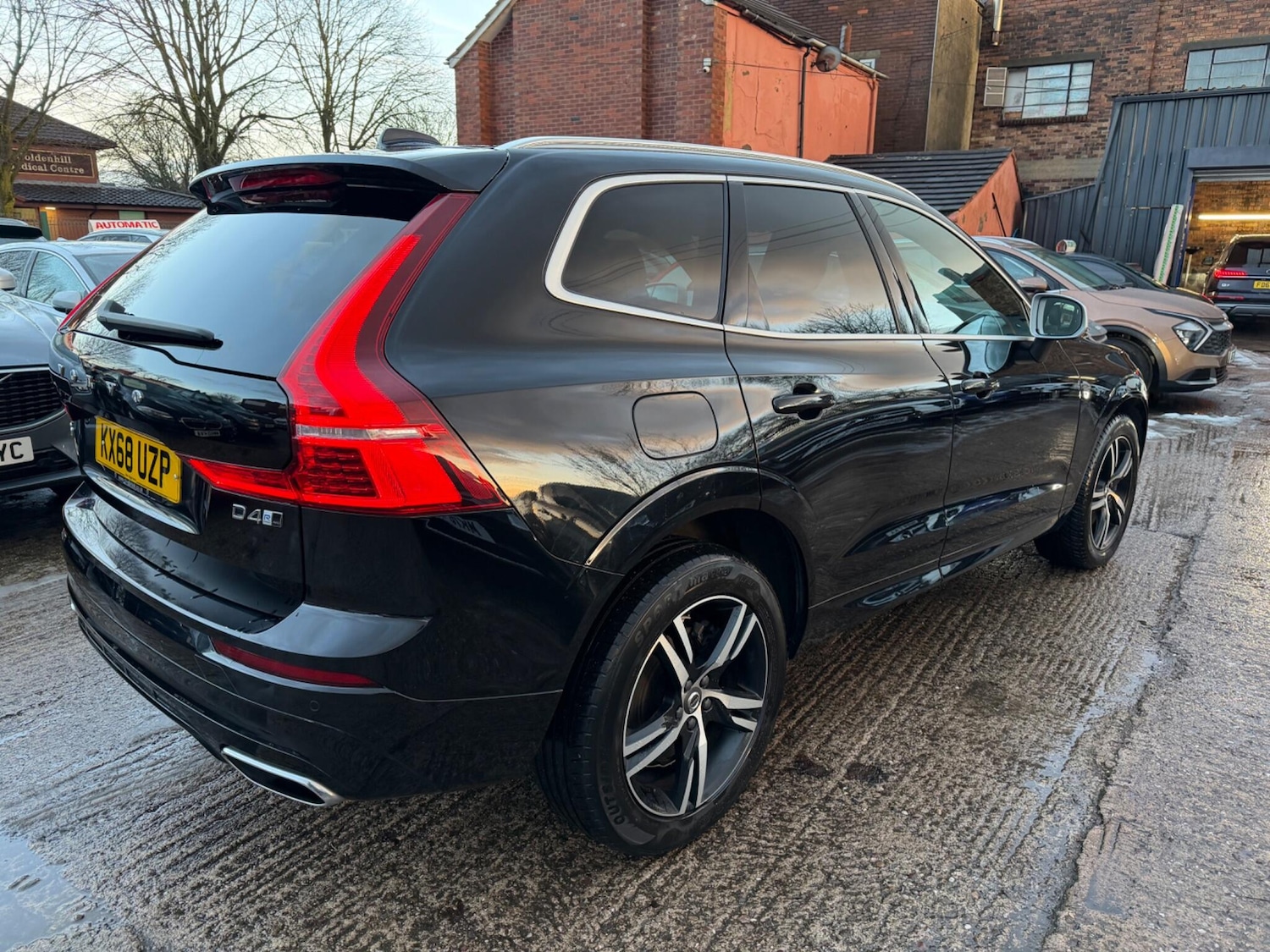Used Volvo XC60 2018 for sale - 77143638: Photo 4