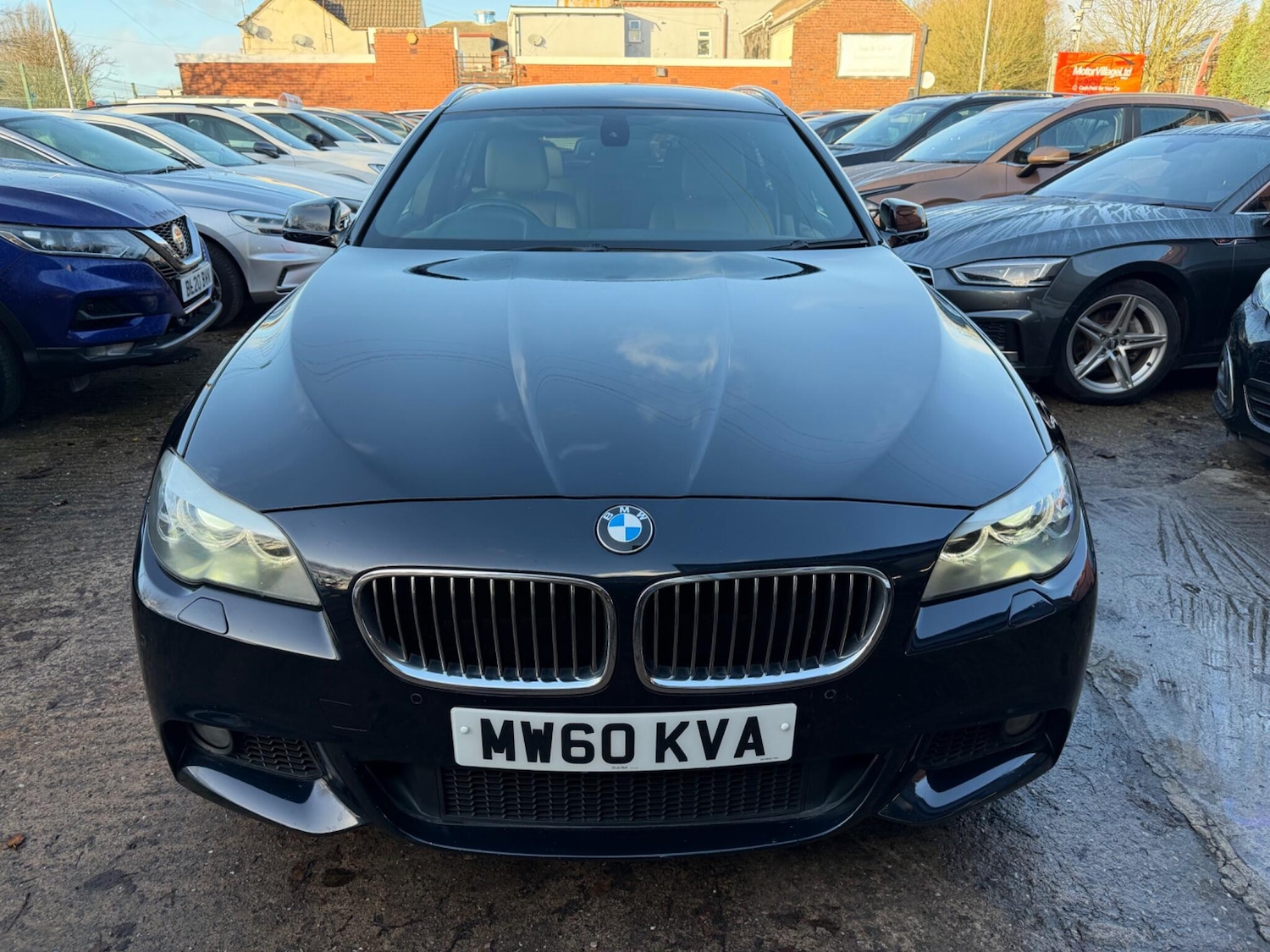 Used BMW 5 Series 2011 for sale - 77016583: Photo 2