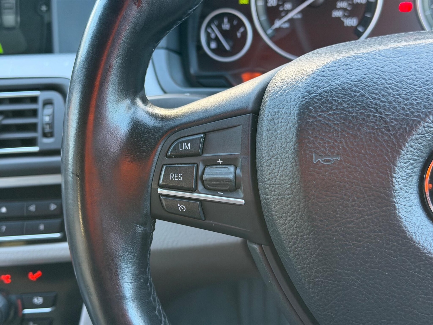 Used BMW 5 Series 2011 for sale - 77016583: Photo 24