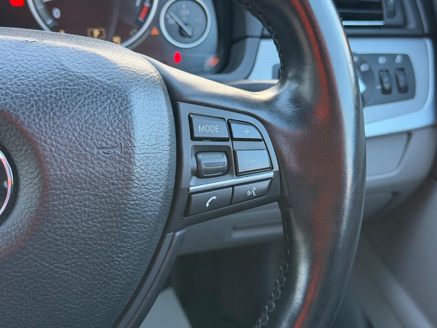 Used BMW 5 Series 2011 for sale - 77016583: Photo 25