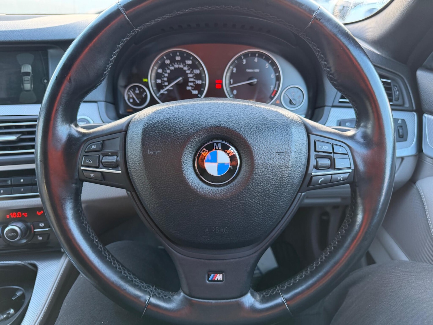 Used BMW 5 Series 2011 for sale - 77016583: Photo 26