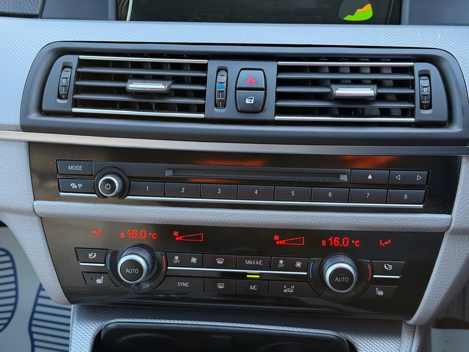 Used BMW 5 Series 2011 for sale - 77016583: Photo 30