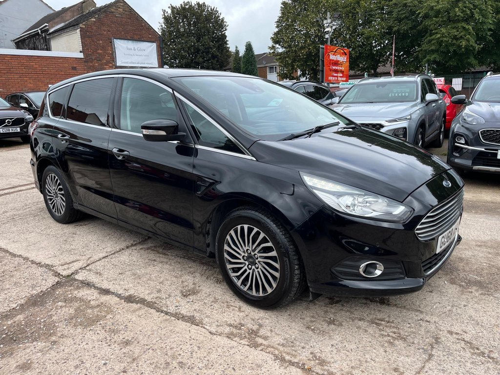Ford S-Max