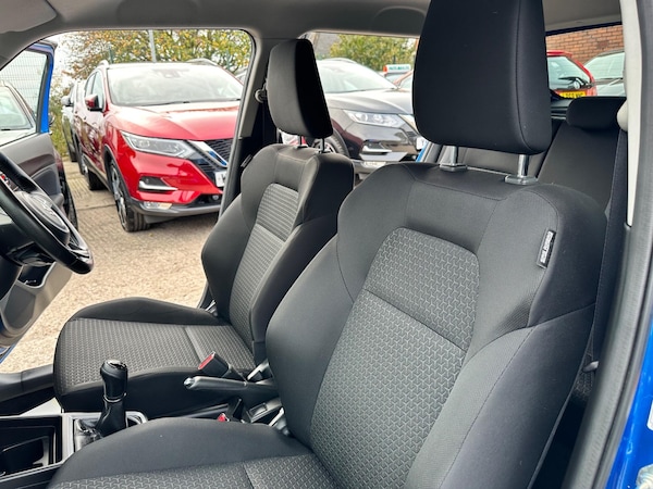 Used Suzuki Swift 2019 for sale - 76307179: Photo 14