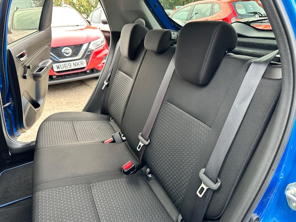 Used Suzuki Swift 2019 for sale - 76307179: Photo 16
