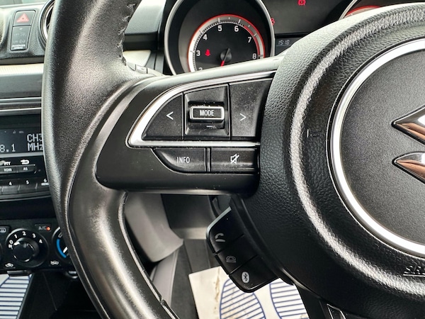 Used Suzuki Swift 2019 for sale - 76307179: Photo 4