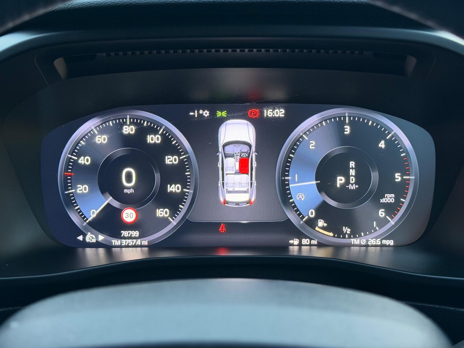 Used Volvo XC40 2019 for sale - 77143614: Photo 18