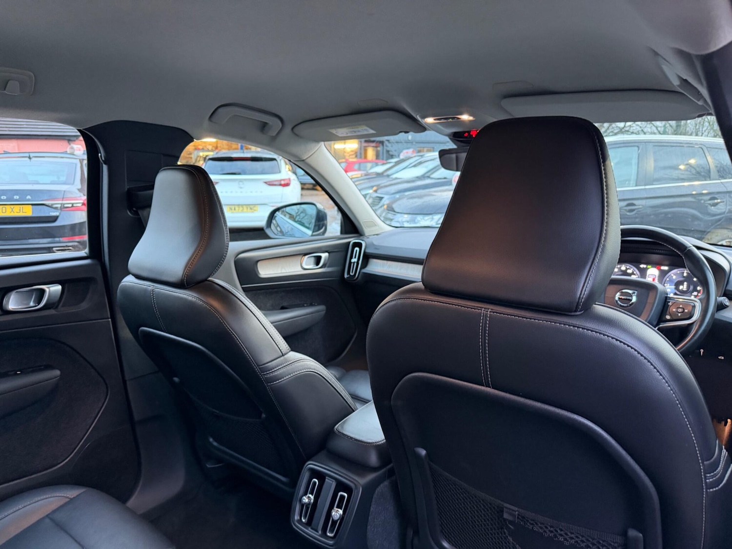 Used Volvo XC40 2019 for sale - 77143614: Photo 37