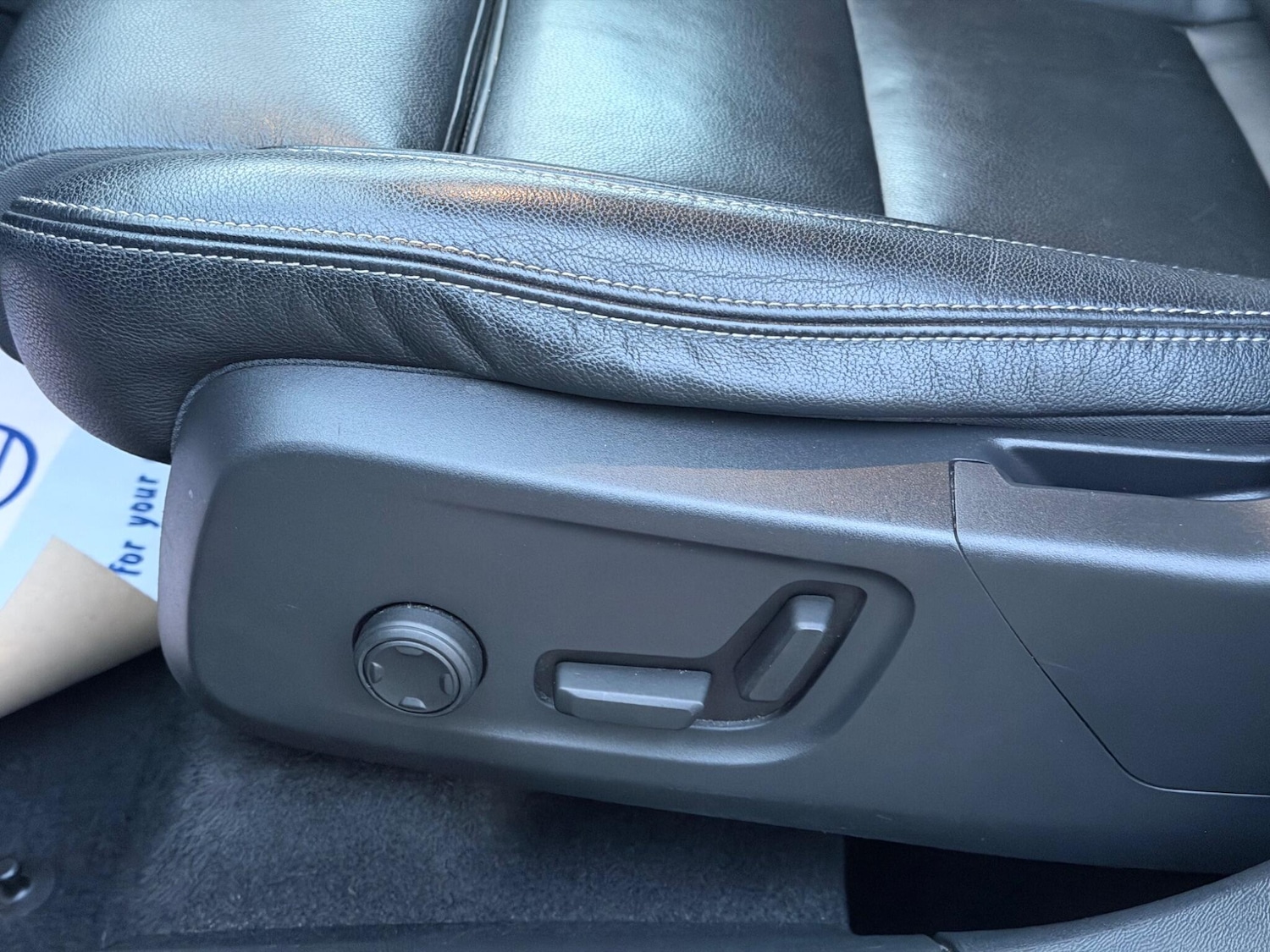 Used Volvo XC40 2019 for sale - 77143614: Photo 41