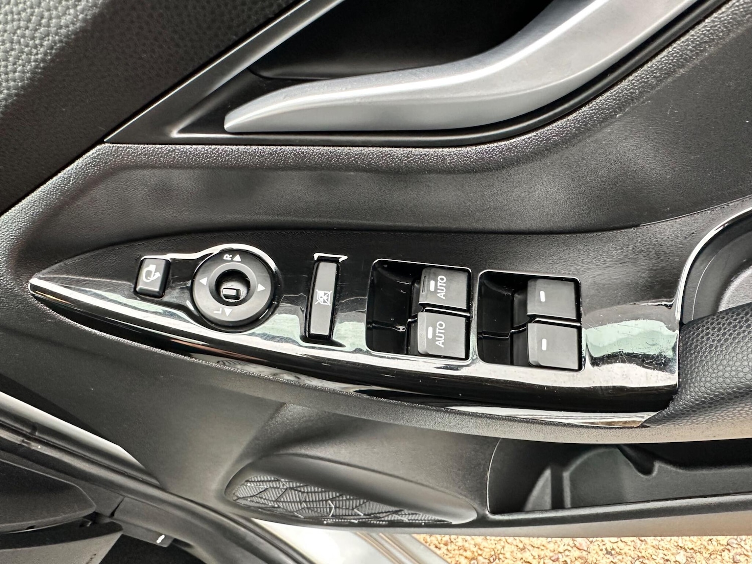 Used Hyundai Ix20 2017 for sale - 76473659: Photo 27