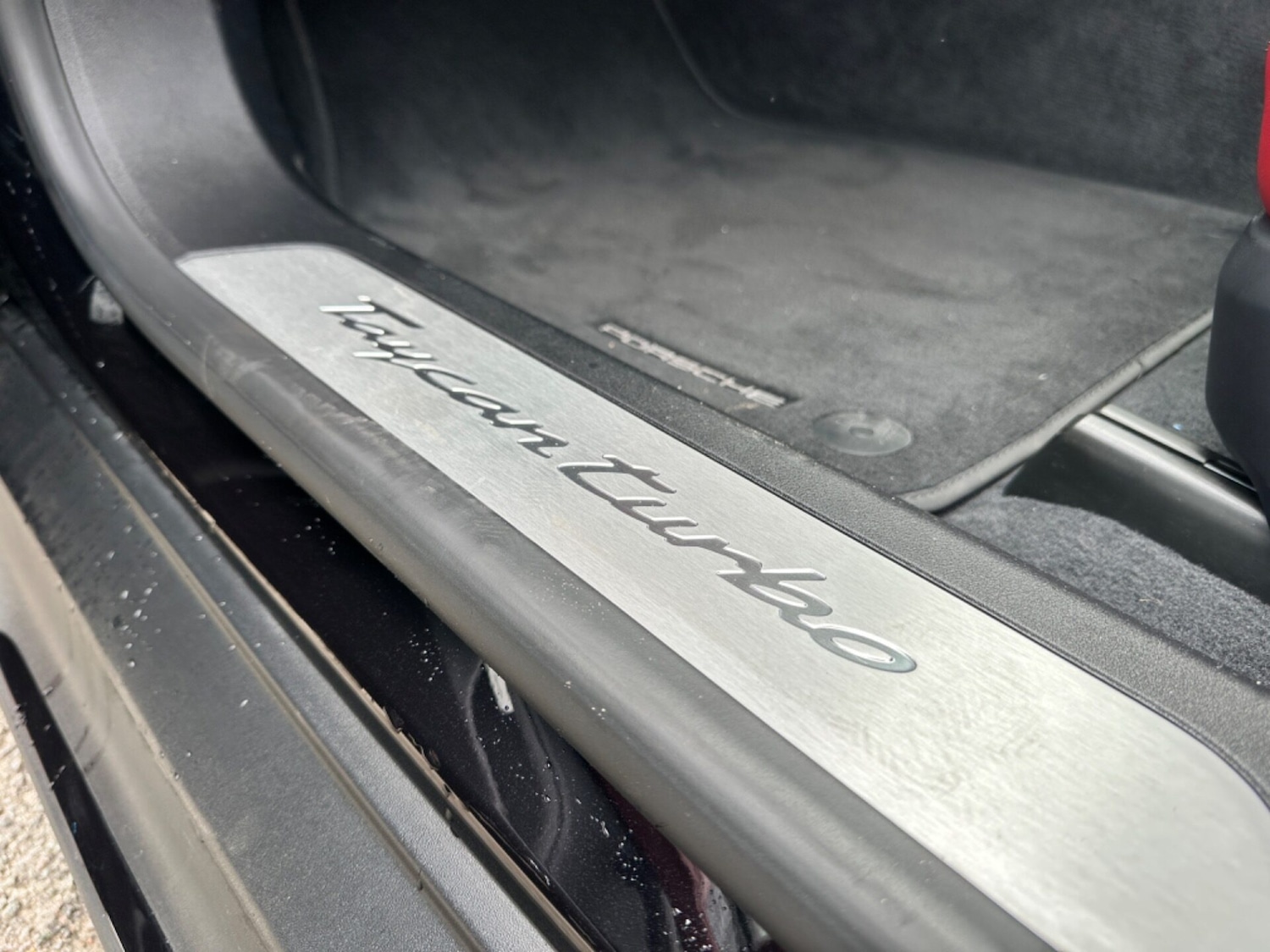 Used Porsche Taycan 2020 for sale - 77094535: Photo 29