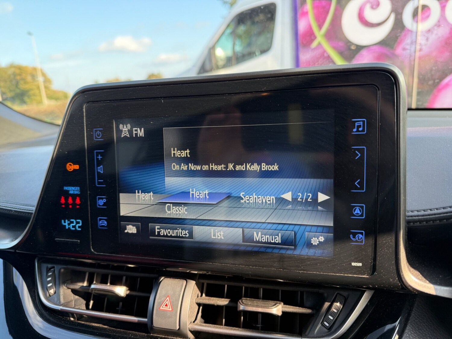 Used Toyota C-HR 2017 for sale - 75774679: Photo 14