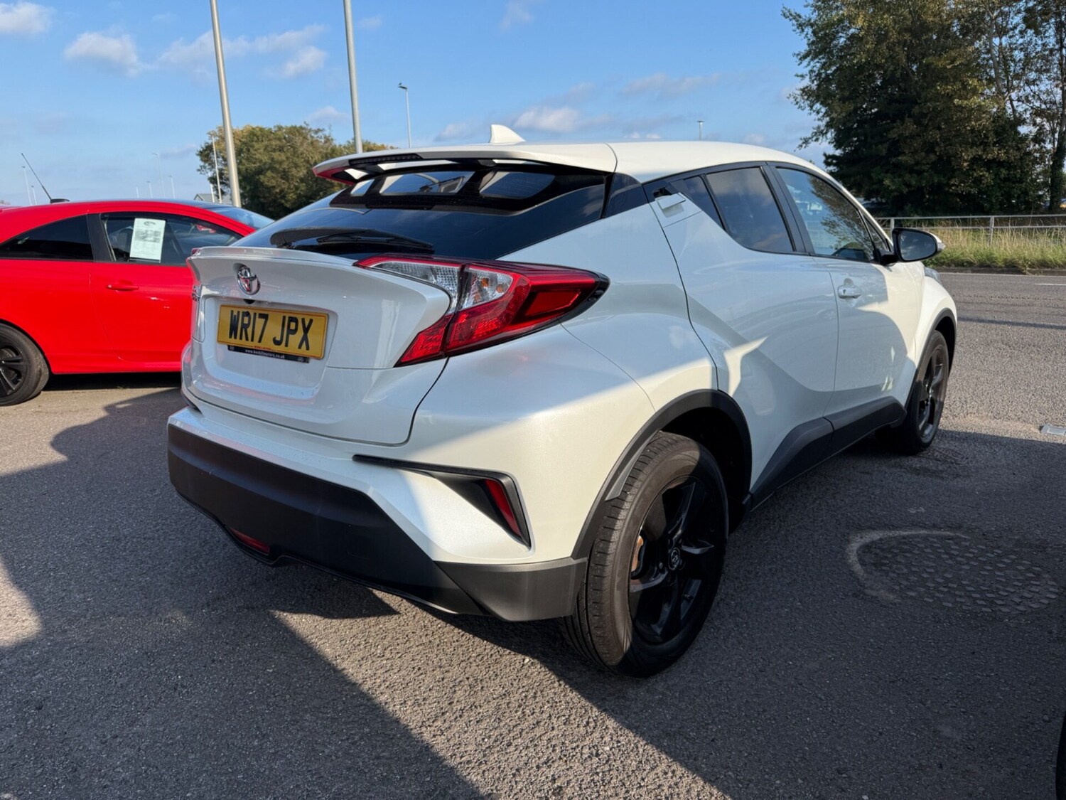 Used Toyota C-HR 2017 for sale - 75774679: Photo 5