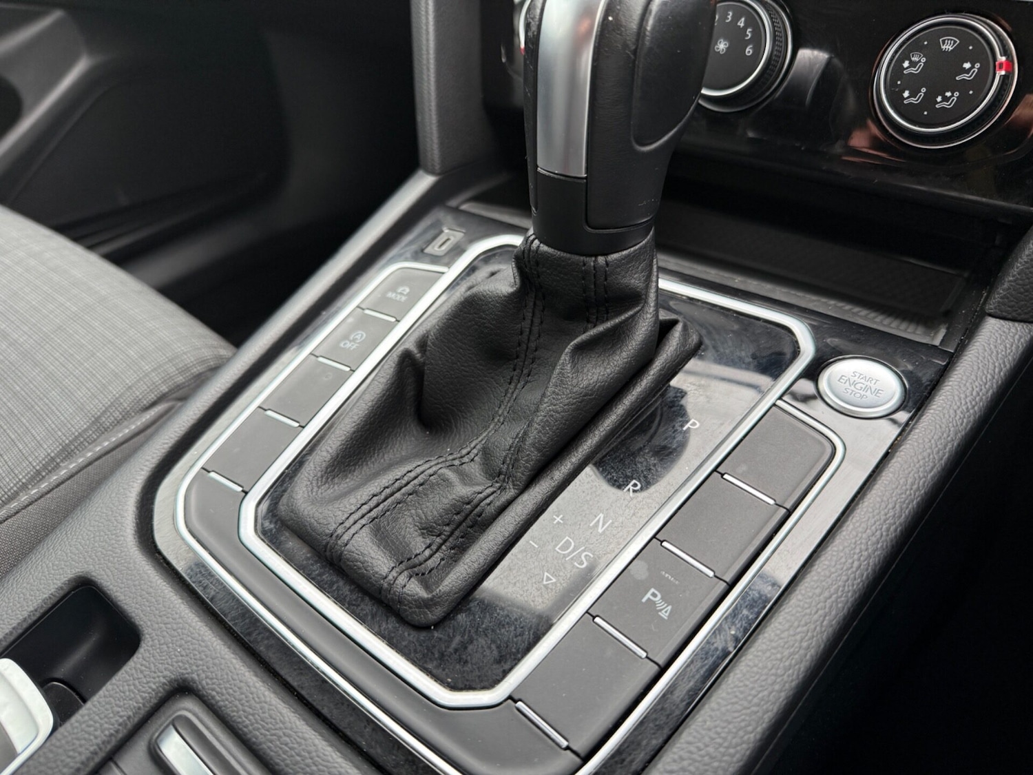 Used Volkswagen Passat 2020 for sale - 75912724: Photo 14