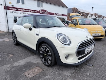 Used MINI Hatch 2019 for sale - 79156308: Photo