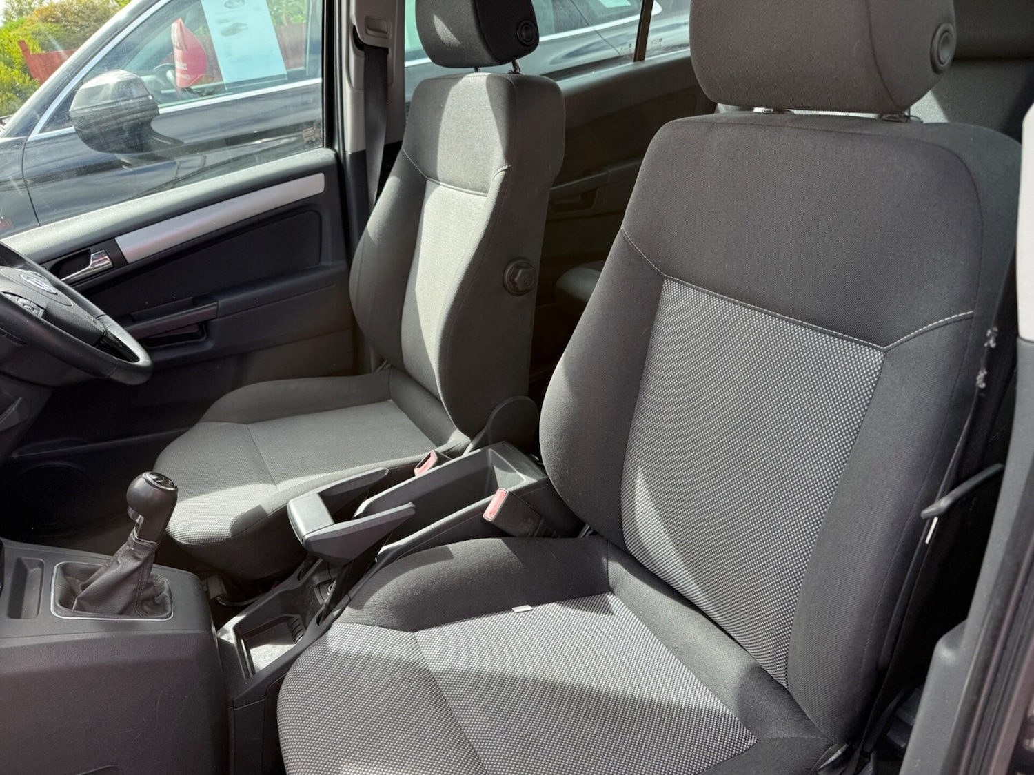 Used Vauxhall Zafira 2012 for sale - 75425756: Photo 11