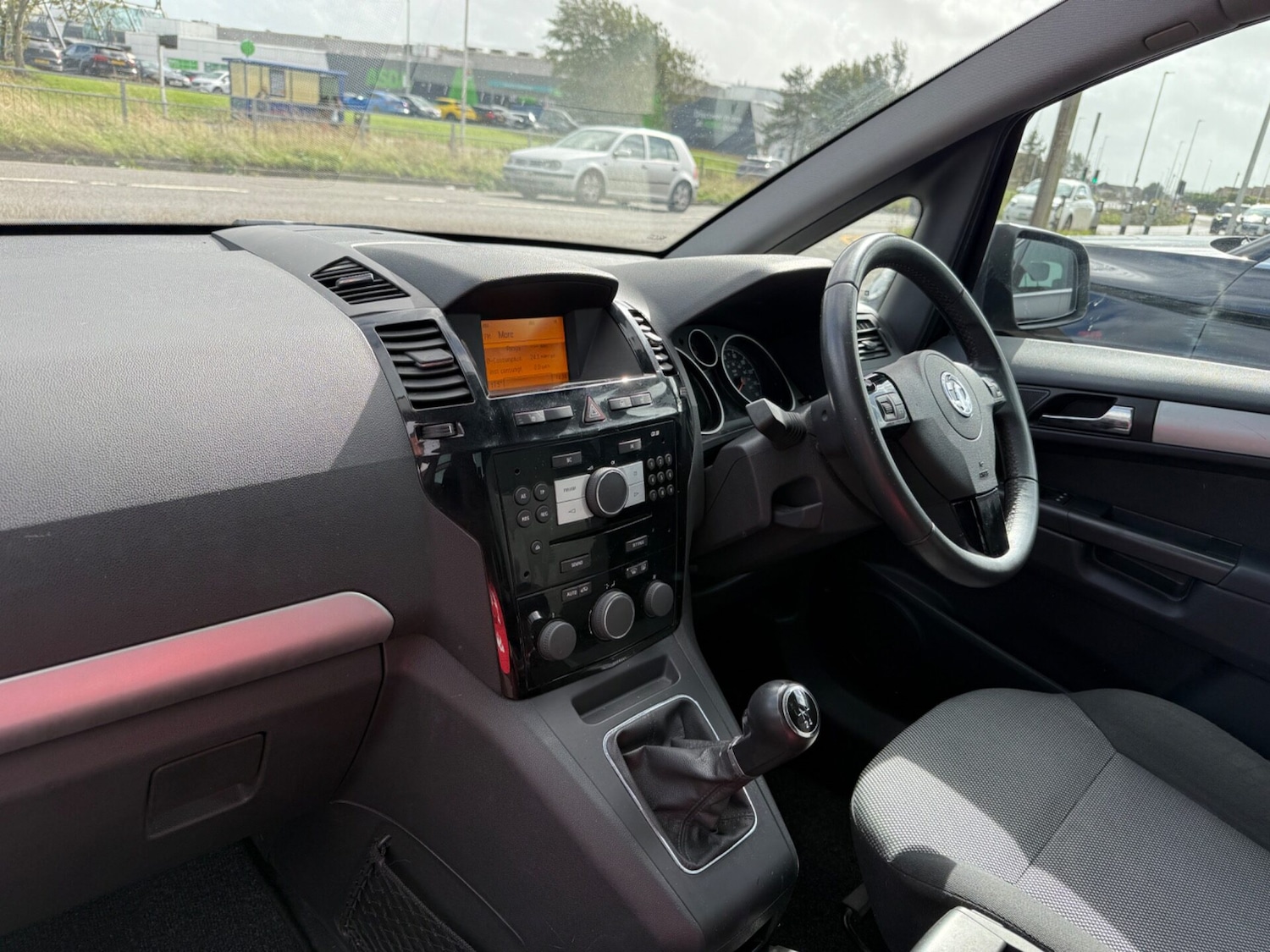 Used Vauxhall Zafira 2012 for sale - 75425756: Photo 9