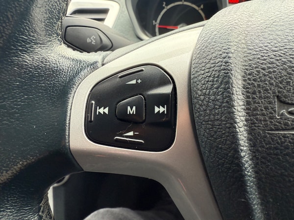 Used Ford Fiesta 2009 for sale - 73299917: Photo 15