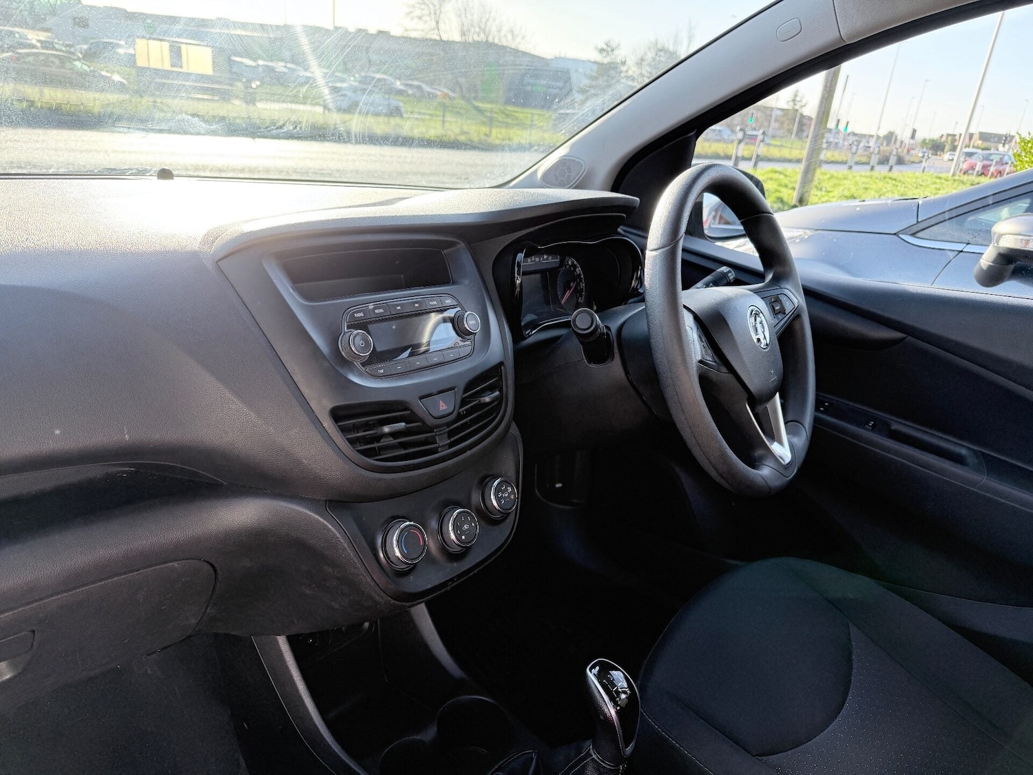 Used Vauxhall Viva 2016 for sale - 77124097: Photo 8