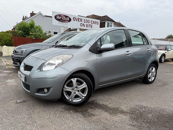 Used Toyota Yaris 2010 for sale - 75549674: Photo
