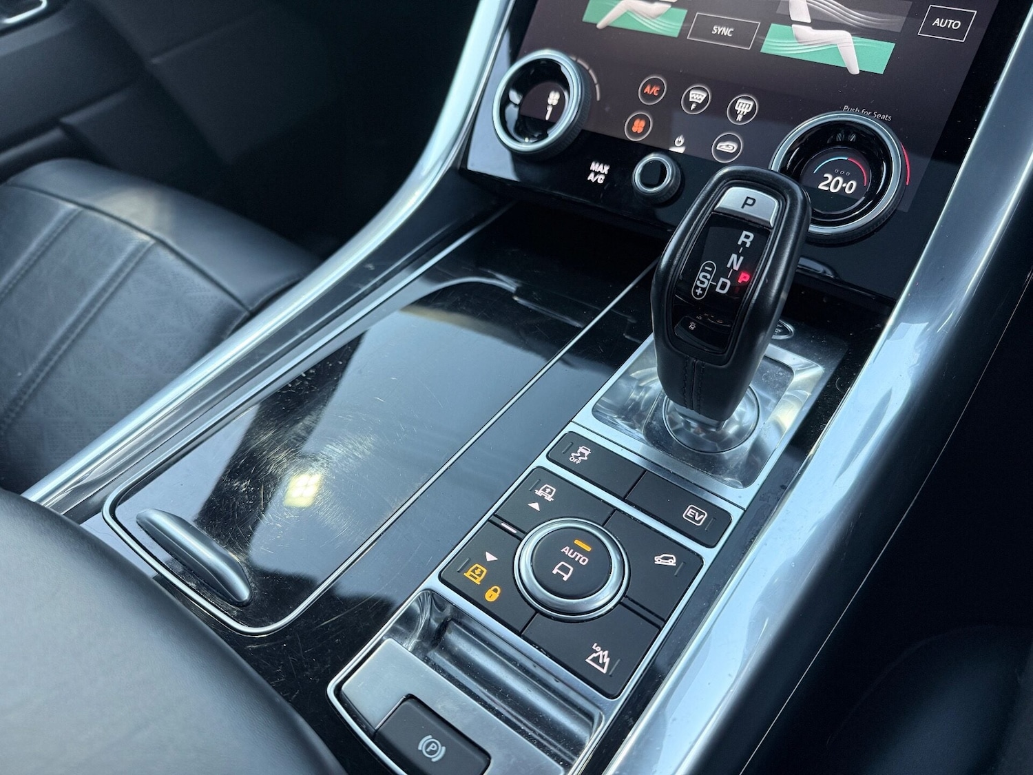 Used Land Rover Range Rover Sport 2018 for sale - 76794766: Photo 34