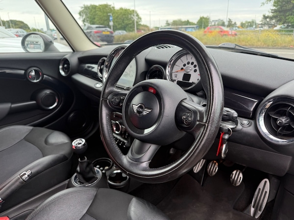 Used MINI Hatch 2011 for sale - 74824672: Photo 11